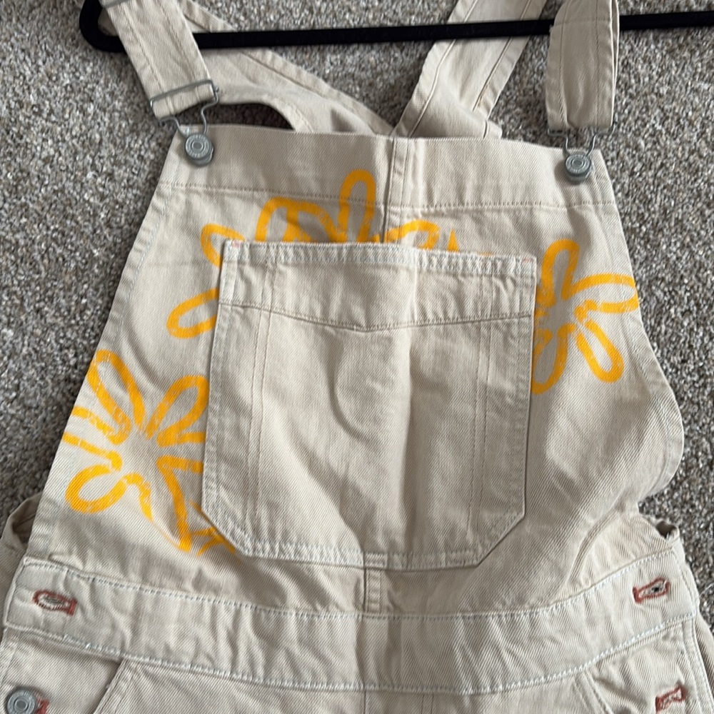 We The Free Beige Overalls with Red Sunburst printed stamps - Picture 3 of 11